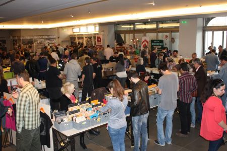 Vinyl is Back: Τριήμερη γιορτή για τους λάτρεις του βινιλίου