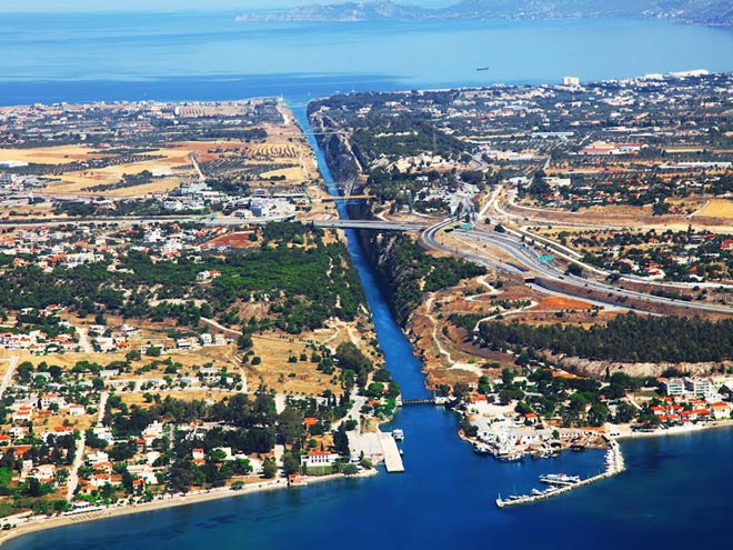 Πρώτος κολυμβητικός διάπλους του Ισθμού της Κορίνθου