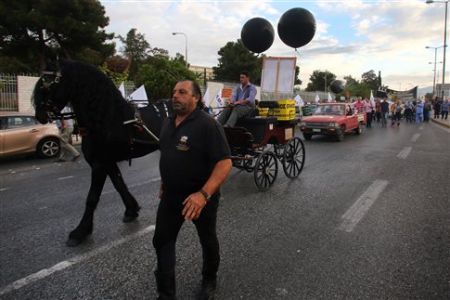 «Καραβάνι υγείας» περνά από τα νοσοκομεία της Αθήνας