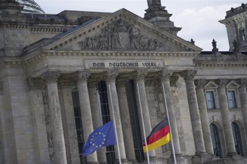 Ξεπέρασε τις προβλέψεις η αύξηση της βιομηχανικής παραγωγής στη Γερμανία