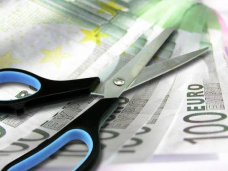 Προτάσεις για τους κατώτατους μισθούς των νέων