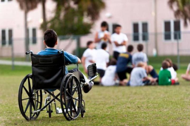Τα μισά από τα ανάπηρα παιδιά σε όλο τον κόσμο δεν πηγαίνουν σχολείο
