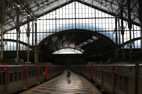 Πορτογαλική εταιρεία σιδηροδρόμων: Να τρώτε για να μην λιποθυμάτε!