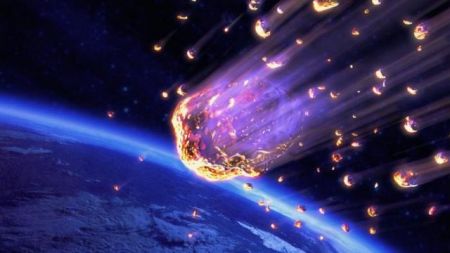 Πάνω από 15 χιλιάδες κομήτες και αστεροειδείς «φλερτάρουν» με τη Γη