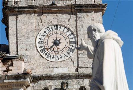 Η γη συνεχίζει να τρέμει στην κεντρική Ιταλία,