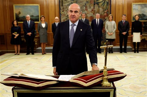 Ισπανία: Εξακολουθεί να αποπληρώνει πρόωρα το δάνειο για τράπεζες