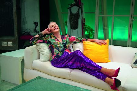 Ζωή Λάσκαρη: «Χάρηκα όλες τις ηλικίες μου»