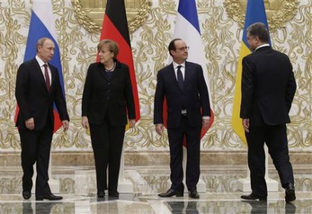 Ξανά στο Μινσκ: Για τετραμερή επί του ουκρανικού ετοιμάζεται η Ρωσία