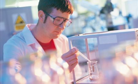 Ερευνητές «ζωντάνεψαν» το πυρίτιο!