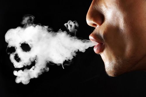 Οκτώ φορές πιθανότερο το έμφραγμα στους καπνιστές κάτω των 50 ετών!