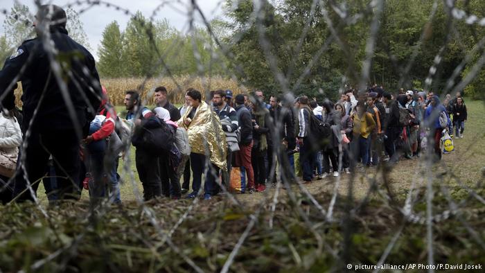 DW: Πού αποσκοπούν τα σχέδια της ΕΕ για το προσφυγικό;