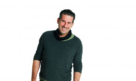 11 ερωτήσεις στον Διαμαντή Καραναστάση