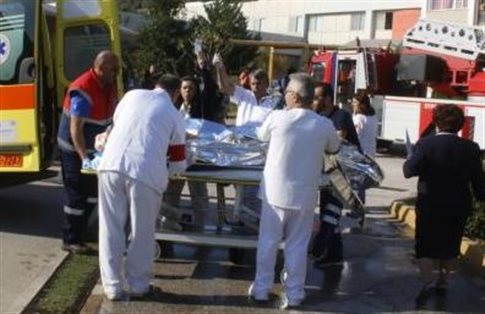 Μια γυναίκα νεκρή από πυρκαγιά σε διαμέρισμα πολυκατοικίας στον Πειραιά