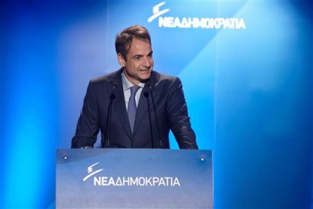 Μητσοτάκης για τον ένα χρόνο στην ηγεσία: Δυσπιστείτε, αλλά ακούστε με