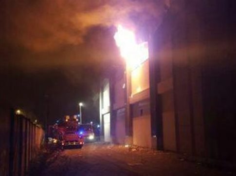 Φλωρεντία: Νεκρός από φωτιά σε εργοστάσιο-καταφύγιο μεταναστών