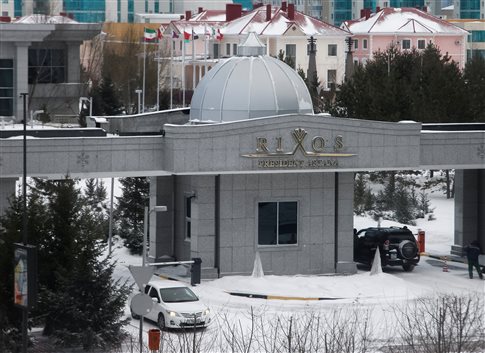 Συριακό: Δειλές και λίγα υποσχόμενες οι συνομιλίες στο Καζακστάν