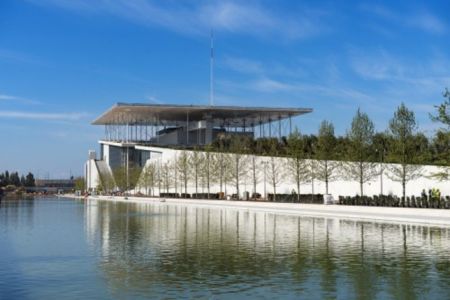 Προβολή και συναυλία για την ημέρα των ερωτευμένων στο Σταύρος Νιάρχος