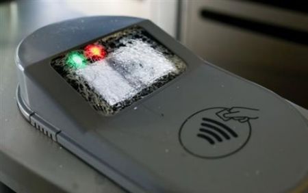 Καταστροφές στα μηχανήματα ηλεκτρονικού εισιτηρίου λεωφορείων