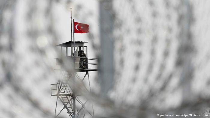 Γερμανικά ΜΜΕ: Ολοένα περισσότεροι Τούρκοι ζητούν άσυλο στην Ελλάδα