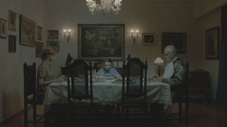 Ντε Νίρο καλεί «Γιό της Σοφίας»