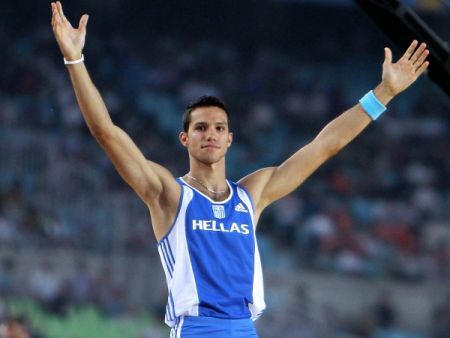 Ασημένιο μετάλλιο στο επί κοντώ ο Φιλιππίδης στο Ευρωπαϊκό κλειστού στίβου