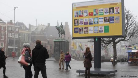 Η διαμάχη με την Τουρκία επισκιάζει τις ολλανδικές εκλογές