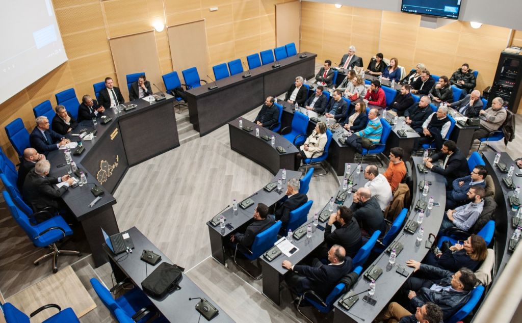 Οι Θεσσαλοί επιχειρηματίες απέναντι στην κρίση