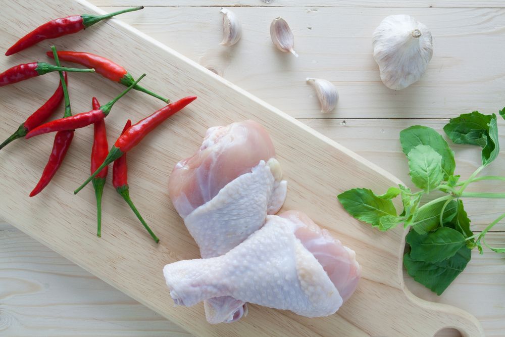 Γιατί δεν πρέπει να πλένουμε το κοτόπουλο