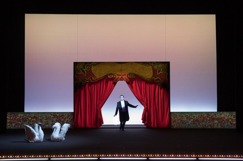 Μιχαήλ Μπαρίσνικοφ: «Οι καλλιτέχνες πρέπει να ξεπερνούν τα όρια»