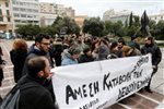 Καταβολή δεδουλευμένων υποσχέθηκε ο Μουζάλας στους συμβασιούχους της Υπηρεσίας Ασύλου