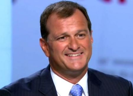 Ο Λουί Αλιό και η σχέση του με τη Μαρίν Λεπέν