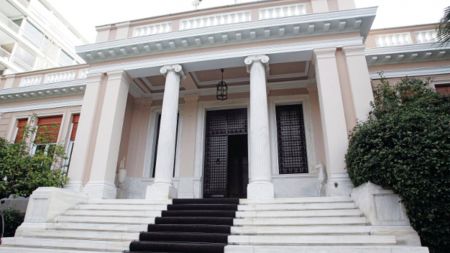 Κυβερνητική πηγή: Κάθε αντίμετρο σε ξεχωριστό άρθρο στο νομοσχέδιο