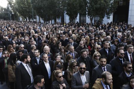 Ελεύθεροι επαγγελματίες: Συγκέντρωση διαμαρτυρίας την Πέμπτη στο Σύνταγμα