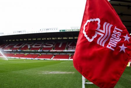 Ολοκληρώνεται η συμφωνία μεταξύ Μαρινάκη και Νότιγχαμ