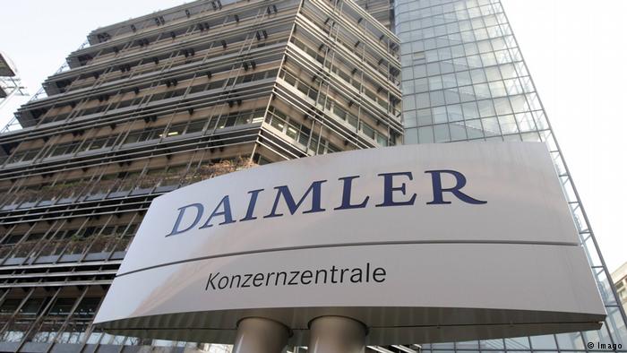 DW: Tο σκάνδαλο ρύπων χτυπά την πόρτα της Daimler