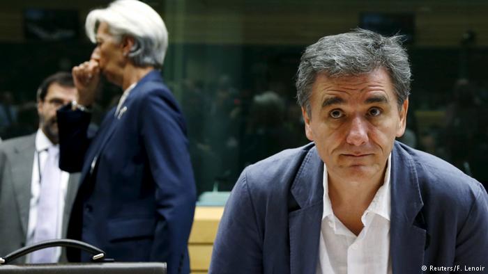 Γερμανικά ΜΜΕ: Τα «κόλπα του Σόιμπλε» στο ελληνικό ζήτημα