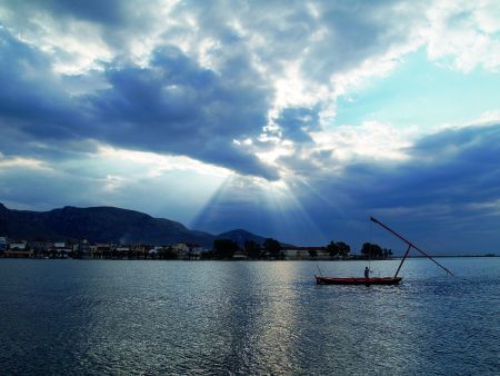 Χαράζοντας υδάτινα μονοπάτια στο Αιτωλικό