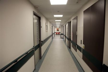 Τρεις Κολομβιανοί έκλεβαν τα μηχανήματα από νοσοκομεία