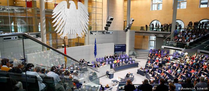 Η γερμανική Βουλή ψηφίζει την Παρασκευή τον γκέι γάμο