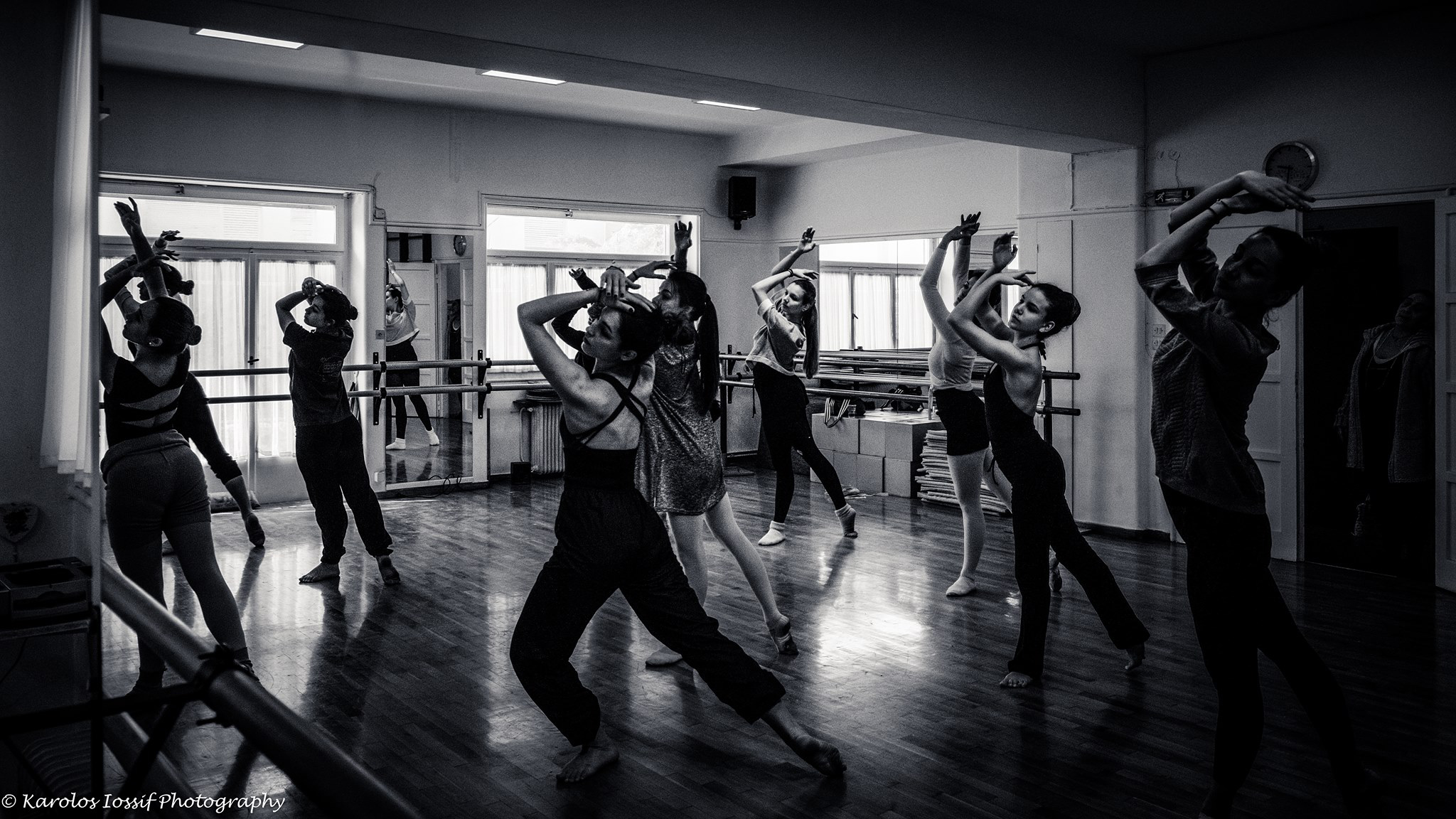 «Το δικό μας παραμύθι» στο Θέατρο Δόρα Στράτου