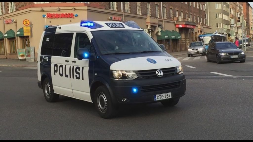 Ελσίνκι: Αυτοκίνητο έπεσε πάνω σε πεζούς – Τουλάχιστον ένας νεκρός