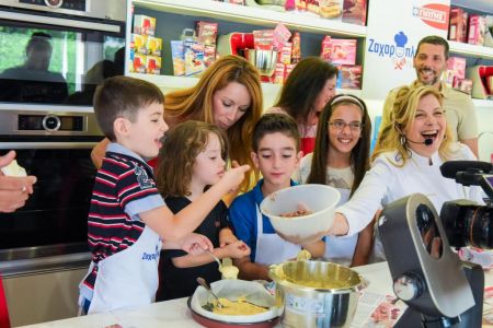 Τα παιδιά γίνονται ζαχαροπλάστες