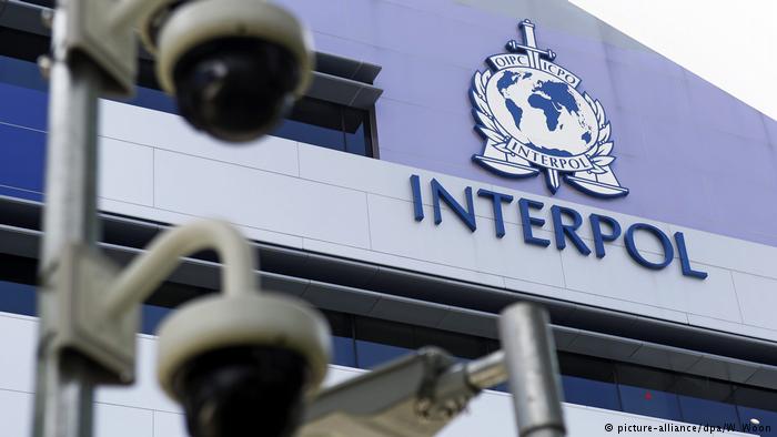 DW: Αποκλεισμός της Τουρκίας από την Interpol;