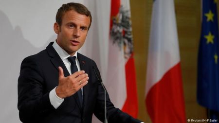 DW: Ο Μακρόν δοκιμάζεται στην ανατολική Ευρώπη