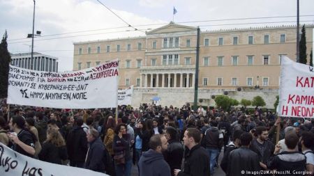 Γερμανικά ΜΜΕ: «Θερμό φθινόπωρο για τον Τσίπρα»