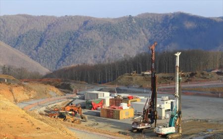 Ερώτηση 14 «γαλάζιων» βουλευτών για υπονόμευση της επένδυσης στις Σκουριές