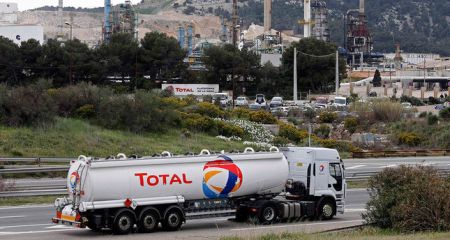 Στην ελληνική αγορά η Total μέσω εξαγοράς της EREN