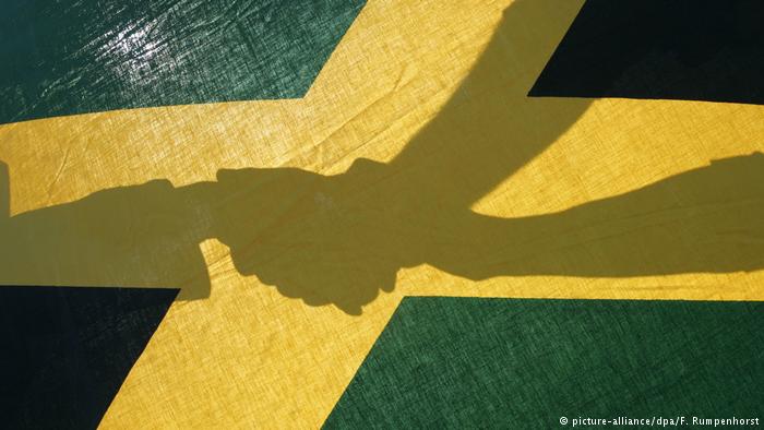 DW: Ποιες είναι οι πιθανότητες σχηματισμού κυβέρνησης «Τζαμάικα»