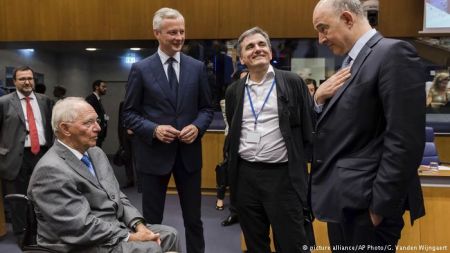 DW: O Σόιμπλε φεύγει, το Eurogroup μένει – Και η λιτότητα;