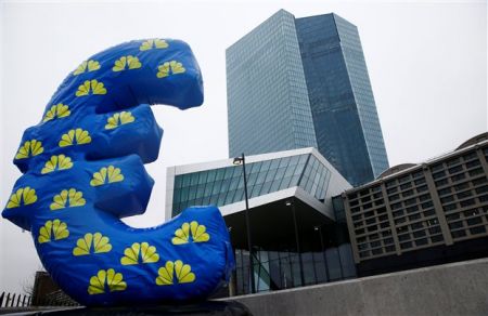 ΤτΕ: Η ΕΚΤ μείωσε το όριο του ELA για τις ελληνικές τράπεζες